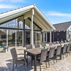 18 person holiday home in Hasselberg