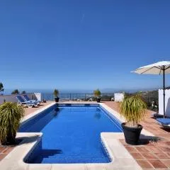 Villa in Sayalonga with Private Pool