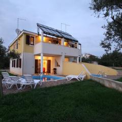 Splendid Holiday Home in Novigrad near sea