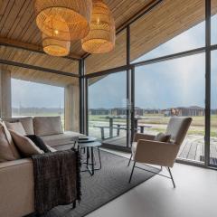 Lovely holiday home in Wissenkerke with garden