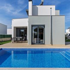 Villa near Obidos Lagoon and Surf Beaches
