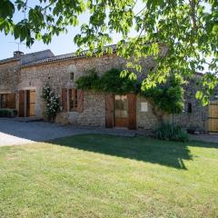 Sauveterre Pool Escape