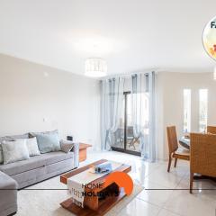 #082 Families Only - São Rafael by Home Holidays