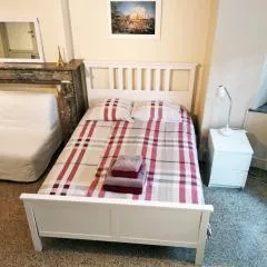Central and convenient studio near supermarkets and public transports