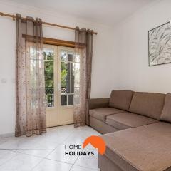 #230 Only Families - Flat A Flor by Home Holidays