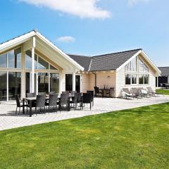 18 person holiday home in Hasselberg