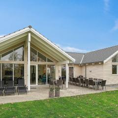 18 person holiday home in Hasselberg