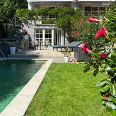Studio swimming pool BXL