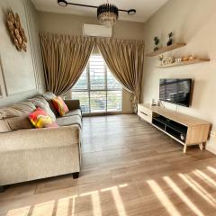 Rimbunan Retreat 3BR near Seri Petaling and Bukit Jalil Stadium