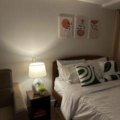 Abreeza Place Tower 1 27th Floor, Wi-Fi 50mbps and Kitchen