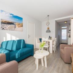 Apartment in Zoutelande near Sandy Beach