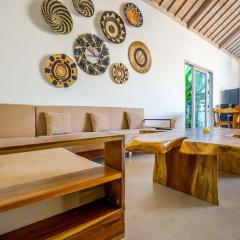 Villa Vaimala 4BR Pool Tropical Home Seminyak