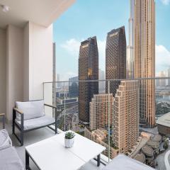 Lux 3BR With Spectacular Downtown Views