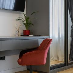 Eden Central Boutique Suites - Garden & Spacious Apartments