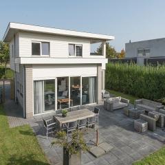 Luxury villa in Harderwijk with garden
