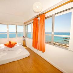 Estudio frente al mar con preciosas vistas