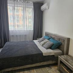 Akvarel Apartment near ADK 27