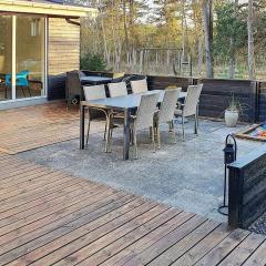10 person holiday home in Hadsund