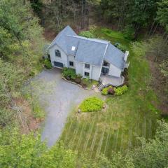 Pocono Escape Style and Serenity