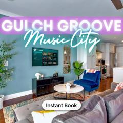 Lux Nashville Retreat 12 Beds Games Bar