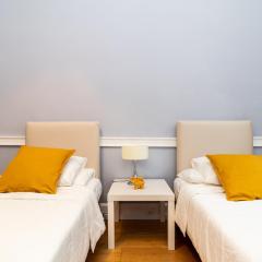 SJ2D Central Baixa NEW AIR CONDITIONING Spacious and Friendly
