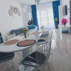 Mamaia Nord Luxury Apartment C