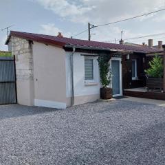Agréable chambre pour 2 avec salle de bain et terrasse privées
