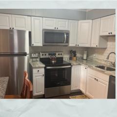 Condo Close To Beach & Golfing