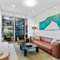 Stunning Helia Sanctuary - West End with parking