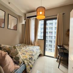 1BR Walk to MOA SMX, Shore 2, washer, Near NAIA