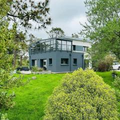Contemporary Haven On The Breton Coast