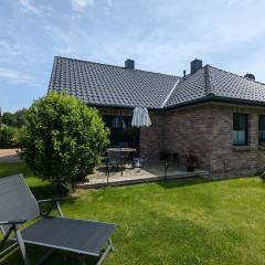 An de Bäk - Dat Dardel Hus