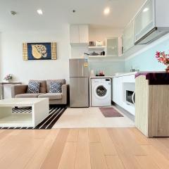Luxury condo near Old City on Changklan road 816