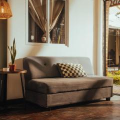 Central Hostel Metro10