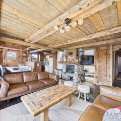 Appartement skis aux pieds 160m² pour 14 pers, 5 ch, parking, cheminée, WiFi - FR-1-398-681