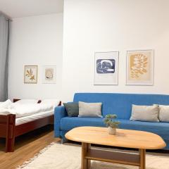 2 bedrooms & free parking