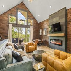 Gem Lake Cabin - Lakefront Views - Sleeps 8