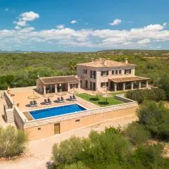 Holiday Home Eva by Interhome