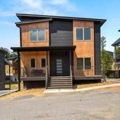 Parkway Pool Retreat - Indoor Pool & Hot Tub