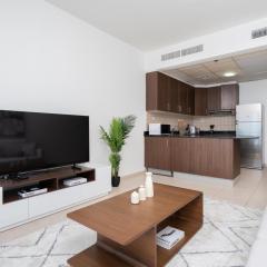 Modish 1BR at Elite Residences