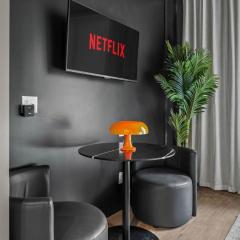 Ybor City Studio Free Parking Mins to DT