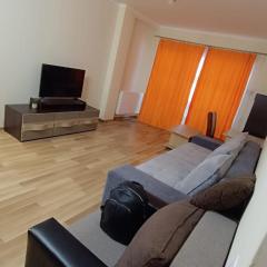 Hunyadi Luxury Ciresica