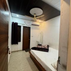 Hotel Shree Banke Bihari Palace