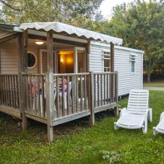 Mobil-home avec terrasse pour 4 personnes - API-1-52-671