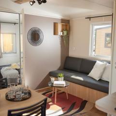 Mobil-home avec terrasse pour 4 personnes - API-1-52-528