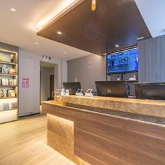 Hanting Hotel Shenzhen Huaqiang North Science Museum Subway Station