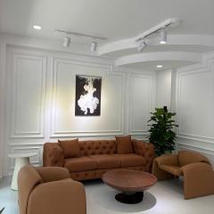 Royal Crown Hotel