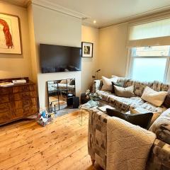 Ultra Modern Central City House