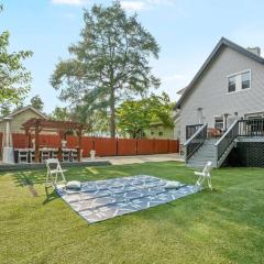 Cozy 4BR Home, Sleeps 12, Near PHL, Eagles Field, UPENN, Fast Wi-Fi, Queen Bed, Parking