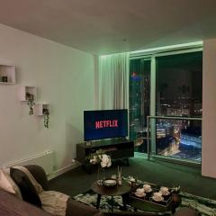 Luxurious Rotunda City View Apartment in Birmingham City Centre